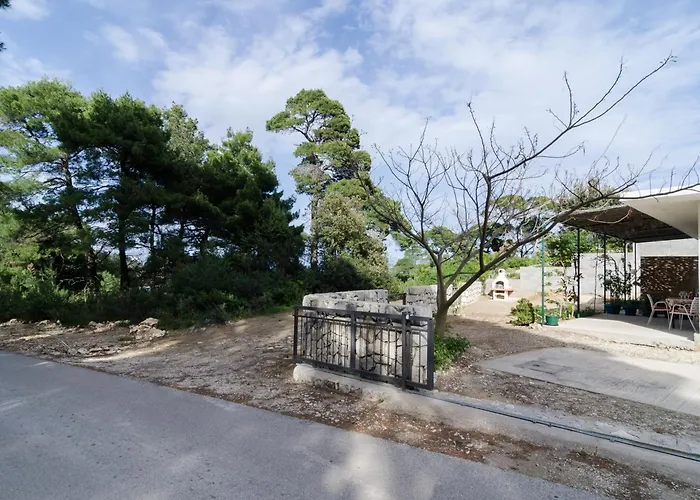 Skurla - One Bedroom With Terrace A3 * 사플루나라